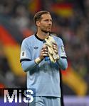 10.10.2025, Fussball WM-Qualifikation Europa 2025/26, 7.Spieltag,  Deutschland - Luxemburg, in der PreZero-Arena (Sinsheim). Torwart Oliver Baumann (Deutschland) bedankt sich bei den Fans