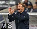 10.10.2025, Fussball WM-Qualifikation Europa 2025/26, 7.Spieltag,  Deutschland - Luxemburg, in der PreZero-Arena (Sinsheim). National-Trainer Julian Nagelsmann (Deutschland) gibt Lautstark Anweisungen.