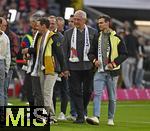 18.10.2025, Fussball Bundesliga 2025/2026, 7.Spieltag, FC Bayern Mnchen - Borussia Dortmund, in der Allianz-Arena Mnchen,  Innenminister Joachim Herrmann (Deutschland) wegen der Olympiabewerbung im Stadion



