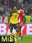 18.10.2025, Fussball Bundesliga 2025/2026, 7.Spieltag, FC Bayern Mnchen - Borussia Dortmund, in der Allianz-Arena Mnchen,  Karim Adeyemi (Borussia Dortmund) unzufrieden.


