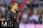 18.10.2025, Fussball Bundesliga 2025/2026, 7.Spieltag, FC Bayern Mnchen - Borussia Dortmund, in der Allianz-Arena Mnchen, Torwart Manuel Neuer (FC Bayern Mnchen) beim Aufwrmen.