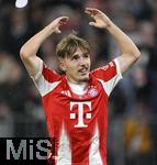 22.10.2025,  Fussball UEFA Championsleague 2025/2026: Vorrunde 3.Spieltag, FC Bayern Mnchen - Club Brgge, in der Allianz-Arena Mnchen.
  Lennart Karl (FC Bayern Mnchen) jubelt.

