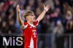 22.10.2025,  Fussball UEFA Championsleague 2025/2026: Vorrunde 3.Spieltag, FC Bayern Mnchen - Club Brgge, in der Allianz-Arena Mnchen. Lennart Karl (FC Bayern Mnchen) Torjubel 