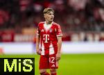 22.10.2025,  Fussball UEFA Championsleague 2025/2026: Vorrunde 3.Spieltag, FC Bayern Mnchen - Club Brgge, in der Allianz-Arena Mnchen. Lennart Karl (FC Bayern Mnchen) nachdenklich 
