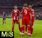 22.10.2025,  Fussball UEFA Championsleague 2025/2026: Vorrunde 3.Spieltag, FC Bayern Mnchen - Club Brgge, in der Allianz-Arena Mnchen. Torjubel, Aleksandar Pavlovic (Bayern Mnchen) , Harry Kane (FC Bayern Mnchen), Konrad Laimer (FC Bayern Mnchen) 