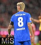 01.11.2025, Fussball Bundesliga 2025/2026, 9.Spieltag, FC Bayern Mnchen - Bayer Leverkusen, in der Allianz-Arena Mnchen, Robert Andrich (Leverkusen) mit neuer Frisur


