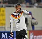 14.11.2025, Fussball WM-Qualifikation Europa 2025/26, 9.Spieltag,  Luxemburg - Deutschland, im Stade de Luxembourg (Croix de Gasperich, Luxemburg), Leroy Sane (Deutschland) nachdenklich