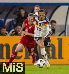 14.11.2025, Fussball WM-Qualifikation Europa 2025/26, 9.Spieltag,  Luxemburg - Deutschland, im Stade de Luxembourg (Croix de Gasperich, Luxemburg), re: Leroy Sane (Deutschland) gegen Laurent Jans (Luxemburg) 