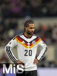 14.11.2025, Fussball WM-Qualifikation Europa 2025/26, 9.Spieltag,  Luxemburg - Deutschland, im Stade de Luxembourg (Croix de Gasperich, Luxemburg), Serge Gnabry (Deutschland) nachdenklich 