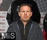17.11.2025, Fussball WM-Qualifikation Europa 2025/26, 10.Spieltag,  Deutschland - Slowakei, in der Red-Bull-Arena Leipzig (Deutschland). National-Trainer Julian Nagelsmann (Deutschland) nachdenklich