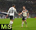 17.11.2025, Fussball WM-Qualifikation Europa 2025/26, 10.Spieltag,  Deutschland - Slowakei, in der Red-Bull-Arena Leipzig (Deutschland). v.l. Leroy Sane (Deutschland) und Joshua Kimmich (Deutschland) jubeln