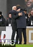 17.11.2025, Fussball WM-Qualifikation Europa 2025/26, 10.Spieltag,  Deutschland - Slowakei, in der Red-Bull-Arena Leipzig (Deutschland). Rudi V�ller (Deutschland) gratuliert National-Trainer Julian Nagelsmann (Deutschland) 