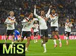 17.11.2025, Fussball WM-Qualifikation Europa 2025/26, 10.Spieltag,  Deutschland - Slowakei, in der Red-Bull-Arena Leipzig (Deutschland). Torjubel von Assan Ouedraogo (Deutschland) zum 6:0. v.li: Nick Woltemade (Deutschland), Felix Nmecha (Deutschland), Assan Ouedraogo (Deutschland), Nathaniel Brown (Deutschland) 