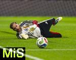 17.11.2025, Fussball WM-Qualifikation Europa 2025/26, 10.Spieltag,  Deutschland - Slowakei, in der Red-Bull-Arena Leipzig (Deutschland). Torwart Oliver Baumann (Deutschland) beim Aufw�rmen.  