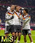 17.11.2025, Fussball WM-Qualifikation Europa 2025/26, 10.Spieltag,  Deutschland - Slowakei, in der Red-Bull-Arena Leipzig (Deutschland). Torjubel v.li: Felix Nmecha (Deutschland), Assan Ouedraogo (Deutschland), Nathaniel Brown (Deutschland).