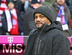 22.11.2025, Fussball Bundesliga 2025/2026, 11.Spieltag, FC Bayern Mnchen - SC Freiburg, in der Allianz-Arena Mnchen,  Trainer Vincent Kompany (FC Bayern Mnchen) 


