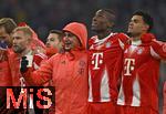 22.11.2025, Fussball Bundesliga 2025/2026, 11.Spieltag, FC Bayern M�nchen - SC Freiburg, in der Allianz-Arena M�nchen,  Schlussjubel v.l. Harry Kane (FC Bayern M�nchen), Konrad Laimer (FC Bayern M�nchen), Raphael Guerreiro (FC Bayern M�nchen), Aleksandar Pavlovic (FC Bayern M�nchen), Nicolas Jackson (FC Bayern M�nchen) und Luis Diaz (FC Bayern M�nchen) 


