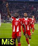 22.11.2025, Fussball Bundesliga 2025/2026, 11.Spieltag, FC Bayern M�nchen - SC Freiburg, in der Allianz-Arena M�nchen,  Torjubel, Dayot Upamecano (li, FC Bayern M�nchen), mit Jonathan Tah (FC Bayern M�nchen) 