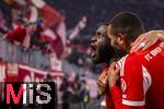 22.11.2025, Fussball Bundesliga 2025/2026, 11.Spieltag, FC Bayern M�nchen - SC Freiburg, in der Allianz-Arena M�nchen, Torjubel Dayot Upamecano (FC Bayern M�nchen) mit Jonathan Tah (re, FC Bayern M�nchen) 