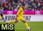 22.11.2025, Fussball Bundesliga 2025/2026, 11.Spieltag, FC Bayern M�nchen - SC Freiburg, in der Allianz-Arena M�nchen, Torwart Noah Atubolu (SC Freiburg) 