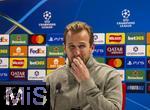 25.11.2025,  Fussball UEFA Championsleague 2025/2026: Pressekonferenz des FC Bayern M�nchen am Tag vor dem Spiel FC Arsenal - FC Bayern M�nchen, im Emirates-Stadion London (England). Harry Kane (FC Bayern M�nchen) 
  

