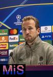 25.11.2025,  Fussball UEFA Championsleague 2025/2026: Pressekonferenz des FC Bayern M�nchen am Tag vor dem Spiel FC Arsenal - FC Bayern M�nchen, im Emirates-Stadion London (England). Harry Kane (FC Bayern M�nchen) 
  

