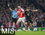26.11.2025,  Fussball UEFA Championsleague 2025/2026: Vorrunde 5.Spieltag, FC Arsenal - FC Bayern Mnchen, im Emirates-Stadion London (England) v.l. Declan Rice (FC Arsenal) gegen Joshua Kimmich (FC Bayern Mnchen) 
  

