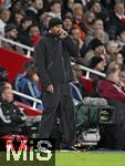 26.11.2025,  Fussball UEFA Championsleague 2025/2026: Vorrunde 5.Spieltag, FC Arsenal - FC Bayern M�nchen, im Emirates-Stadion London (England) Trainer Vincent Kompany (FC Bayern M�nchen) ist unzufrieden.
  


