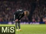 26.11.2025,  Fussball UEFA Championsleague 2025/2026: Vorrunde 5.Spieltag, FC Arsenal - FC Bayern M�nchen, im Emirates-Stadion London (England), Lennart Karl (FC Bayern M�nchen) nachdenklich 