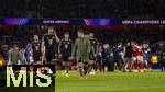 26.11.2025,  Fussball UEFA Championsleague 2025/2026: Vorrunde 5.Spieltag, FC Arsenal - FC Bayern M�nchen, im Emirates-Stadion London (England), Harry Kane (FC Bayern M�nchen), Joshua Kimmich (FC Bayern M�nchen) nach dem Spiel frustriert.