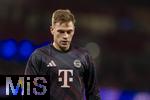 26.11.2025,  Fussball UEFA Championsleague 2025/2026: Vorrunde 5.Spieltag, FC Arsenal - FC Bayern M�nchen, im Emirates-Stadion London (England), Joshua Kimmich (FC Bayern M�nchen)  nachdenklich.