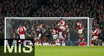 26.11.2025,  Fussball UEFA Championsleague 2025/2026: Vorrunde 5.Spieltag, FC Arsenal - FC Bayern M�nchen, im Emirates-Stadion London (England),  v.l. Noni Madueke (FC Arsenal), Harry Kane (FC Bayern M�nchen), Aleksandar Pavlovic (Bayern M�nchen) , Michael Olise (FC Bayern M�nchen), Jonathan Tah (FC Bayern M�nchen), Christhian Mosquera (FC Arsenal), Dayot Upamecano (FC Bayern M�nchen) und Mikel Merino (FC Arsenal)
