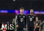 26.11.2025,  Fussball UEFA Championsleague 2025/2026: Vorrunde 5.Spieltag, FC Arsenal - FC Bayern M�nchen, im Emirates-Stadion London (England), Tom Bischof (Bayern M�nchen) nach dem Spiel nachdenklich 
