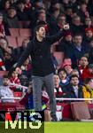 26.11.2025,  Fussball UEFA Championsleague 2025/2026: Vorrunde 5.Spieltag, FC Arsenal - FC Bayern M�nchen, im Emirates-Stadion London (England), Trainer Mikel Arteta (FC Arsenal) in Rage   