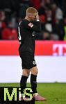 29.11.2025, Fussball Bundesliga 2025/2026, 12.Spieltag, FC Bayern Mnchen - FC St. Pauli, in der Allianz-Arena Mnchen,  Louis Oppie (FC St. Pauli) ist nach dem Spiel enttuscht.


