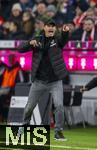 29.11.2025, Fussball Bundesliga 2025/2026, 12.Spieltag, FC Bayern M�nchen - FC St. Pauli, in der Allianz-Arena M�nchen, Trainer Alexander Blessin (FC St. Pauli) in Rage an der Seitenlinie.