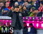 29.11.2025, Fussball Bundesliga 2025/2026, 12.Spieltag, FC Bayern M�nchen - FC St. Pauli, in der Allianz-Arena M�nchen, Trainer Alexander Blessin (FC St. Pauli) in Rage an der Seitenlinie.