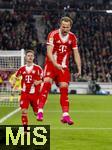 06.12.2025, Fussball Bundesliga 2025/2026, 13.Spieltag, VfB Stuttgart - FC Bayern Mnchen, in der MHP-Arena Stuttgart, Harry Kane (FC Bayern Mnchen) Torjubel mit Joshua Kimmich (FC Bayern Mnchen), 
