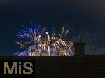 01.01..2026, Bad W�rishofen, Unterallg�u. Silvesterfeuerwerk �ber den D�chern der Stadt.