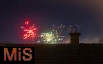 01.01..2026, Bad W�rishofen, Unterallg�u. Silvesterfeuerwerk �ber den D�chern der Stadt.