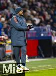 06.01.2026, Fussball 1. Bundesliga 2025/2026, Testspiel: RB Salzburg - FC Bayern M�nchen, in der Red Bull Arena Salzburg (�sterreich), Trainer Vincent Kompany (FC Bayern M�nchen) in Rage an der Seitenlinie.