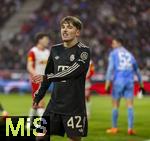 06.01.2026, Fussball 1. Bundesliga 2025/2026, Testspiel: RB Salzburg - FC Bayern M�nchen, in der Red Bull Arena Salzburg (�sterreich), Lennart Karl (FC Bayern M�nchen) 