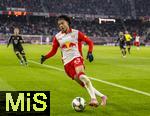06.01.2026, Fussball 1. Bundesliga 2025/2026, Testspiel: RB Salzburg - FC Bayern M�nchen, in der Red Bull Arena Salzburg (�sterreich), Enrique Aguilar (Salzburg) am Ball 