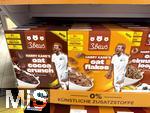 10.01.2026, Neu im Angebot eines Supermarktes: Fr�hst�cksflocken vom Fussballer und FC Bayern-Superstar Harry Kane im Verkaufsregal eines Supermarktes in Bayern. 