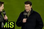 11.01.2026, Fussball Bundesliga 2025/2026, 16.Spieltag, FC Bayern M�nchen - VfL Wolfsburg, in der Allianz-Arena M�nchen, re: Michael Ballack beim DAZN-Interview.