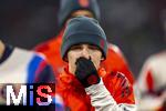 11.01.2026, Fussball Bundesliga 2025/2026, 16.Spieltag, FC Bayern M�nchen - VfL Wolfsburg, in der Allianz-Arena M�nchen, Lennart Karl (FC Bayern M�nchen) beim Warmmachen 