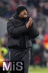 11.01.2026, Fussball Bundesliga 2025/2026, 16.Spieltag, FC Bayern M�nchen - VfL Wolfsburg, in der Allianz-Arena M�nchen, Trainer Vincent Kompany (FC Bayern M�nchen) in Rage