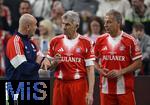 18.01.2026, Fussball, der FC Bayern M�nchen Legends-CUP, im SAP-Garden M�nchen. v.l. Raimond Aumann , Klaus Augenthaler und J�rgen Klinsmann (alle Bayern M�nchen).