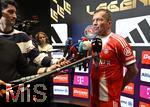 18.01.2026, Fussball, der FC Bayern M�nchen Legends-CUP, im SAP-Garden M�nchen. Lothar Matth�us (FC Bayern M�nchen) am Mikro beim Interview.