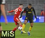 21.01.2026,  Fussball UEFA Championsleague 2025/2026: Vorrunde 7.Spieltag, FC Bayern M�nchen - Union Saint-Gilloise, in der Allianz-Arena M�nchen. Raphael Guerreiro (FC Bayern M�nchen) setzt sich durch.
  

